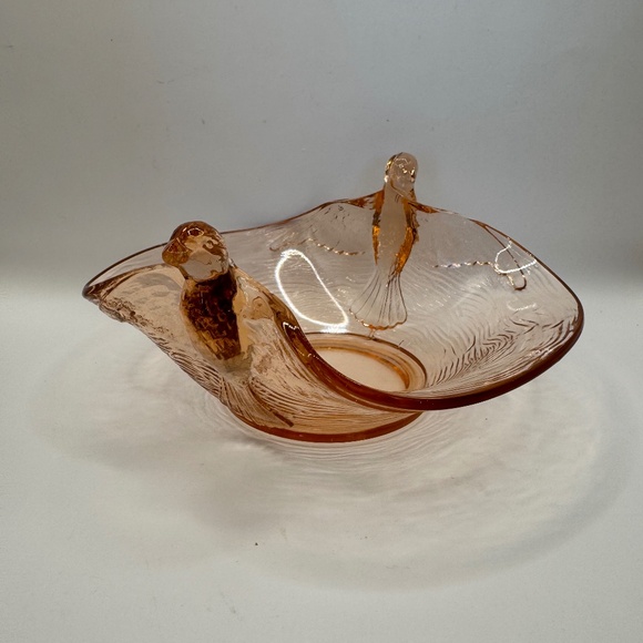 Fenton Dugan Diamond pink depression glass Birds Nest Bowl. Excellent Condition - Picture 1 of 9